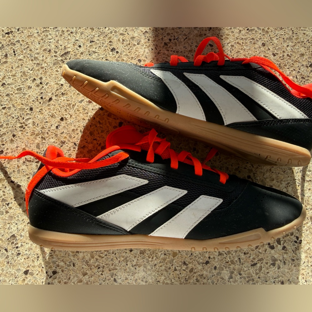 NWOT Women’s Adidas Predator Black and White Indoor Shoes with Orange Laces